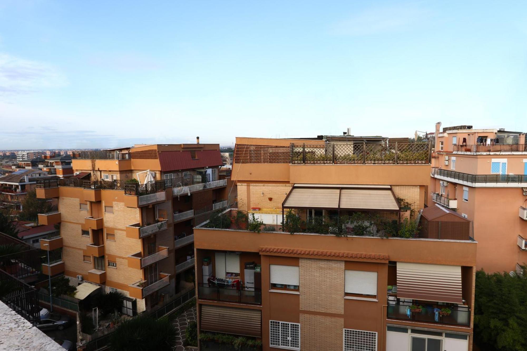 Angela Attico A Pochi Minuti Dal Gemelli E Stazione Fl3 Direzione San Pietro - Centro Appartamento